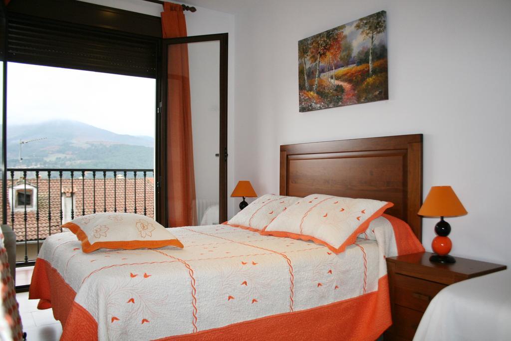 Apartamentos Turisticos Mirayuste Guadalupe  Camera foto