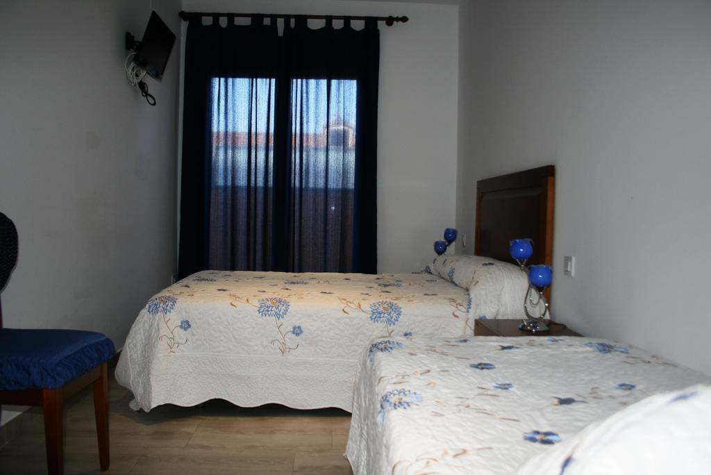 Apartamentos Turisticos Mirayuste Guadalupe  Camera foto